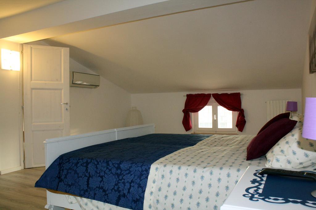 B&B Corte Del Garda 카스텔누보델가다 객실 사진